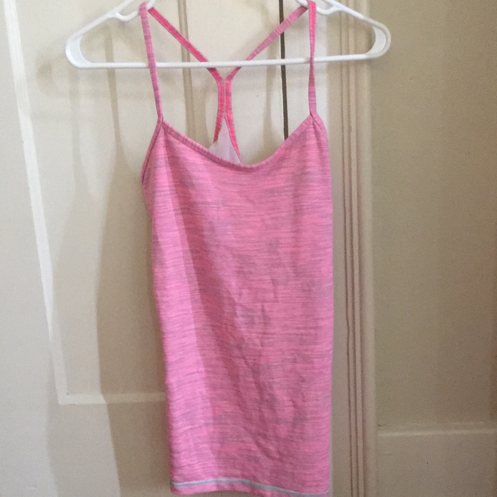 size 8 lululemon tank top
